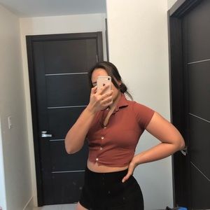 Burnt brick cropped button down